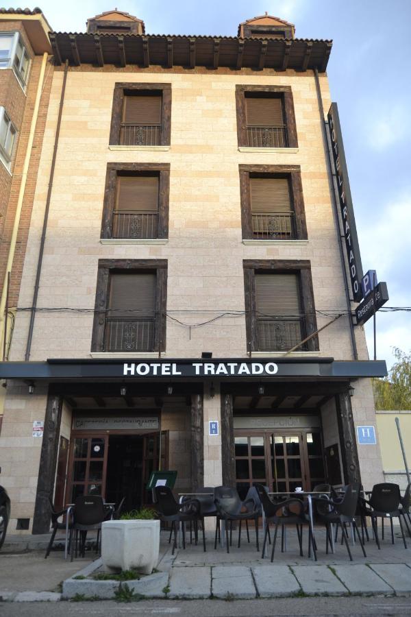 Hotel El Tratado Тордесиляс Екстериор снимка