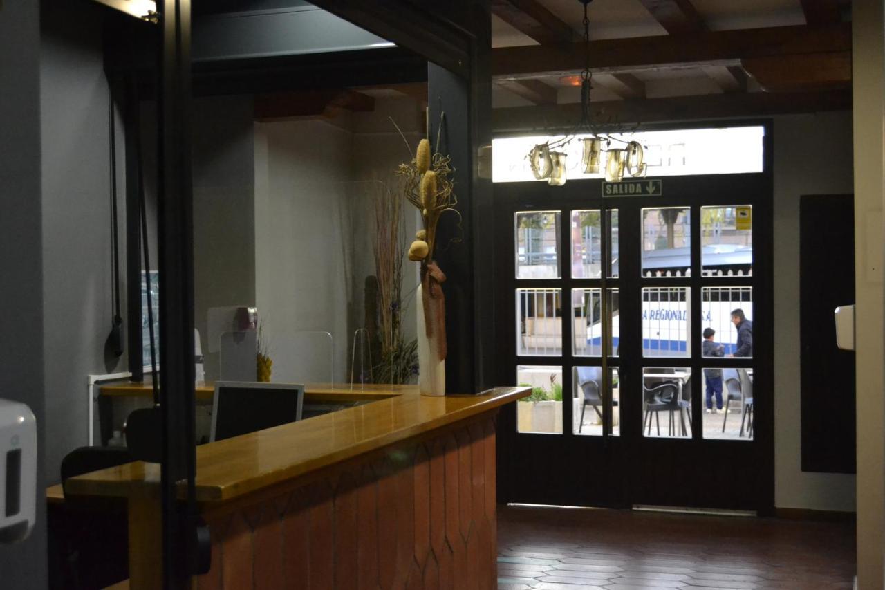 Hotel El Tratado Тордесиляс Екстериор снимка